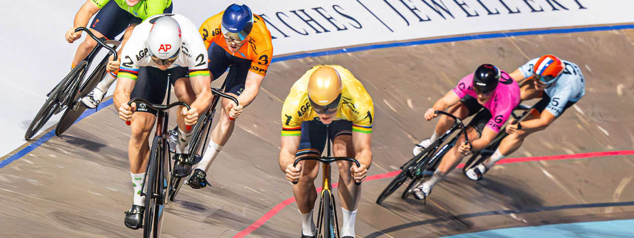 Een spannende wedstrijd tussen indoor wielrenners. Met de VIP-KAART gaat u met 50% korting naar de Wielerzesdaagse in Ahoy.