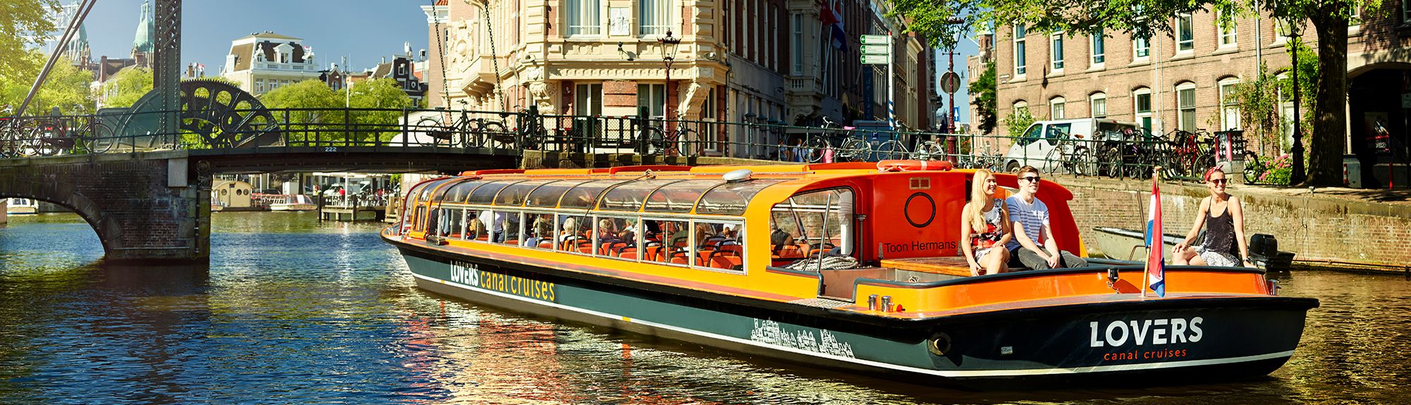 Rondvaart Amsterdam met Rederij Lovers