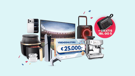 Overzicht van prijzen met een cheque van € 25.000, een televisie, PlayStation 5, iPhone, Philips Airfryer, JBL-partyspeaker, espressomachine en gratis JBL Go 5-speaker.