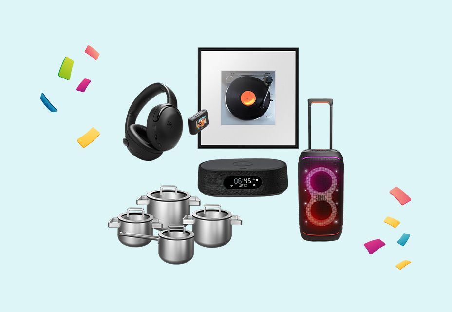 Illustratie van verschillende luxe prijzen, waaronder een koptelefoon, pannenset, platenspeler, speaker en fotolijst.